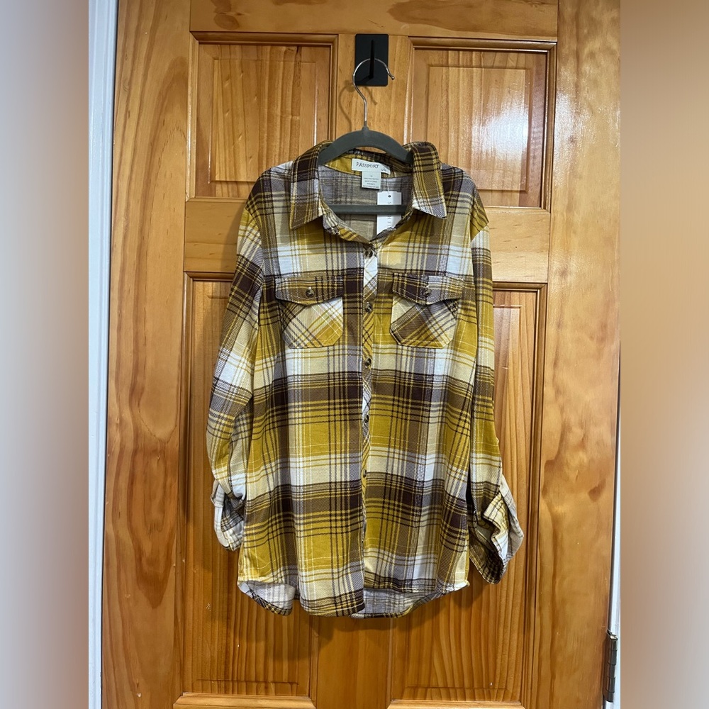 New with Tag Passport Preppy Plaid Marisol Roll  Tab Button Down Shirt Size 10